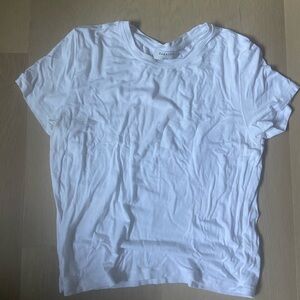 Babaton Everyday T-shirt in White, size Small